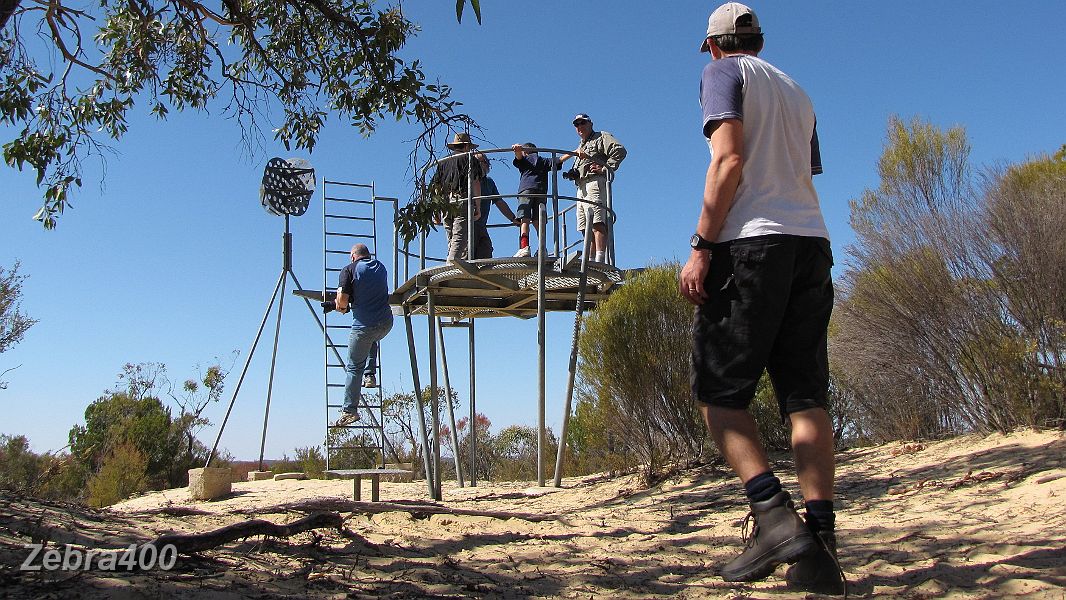 11-Ian watches Gerry climb the Hensleys Lookout on the Border Track.jpg